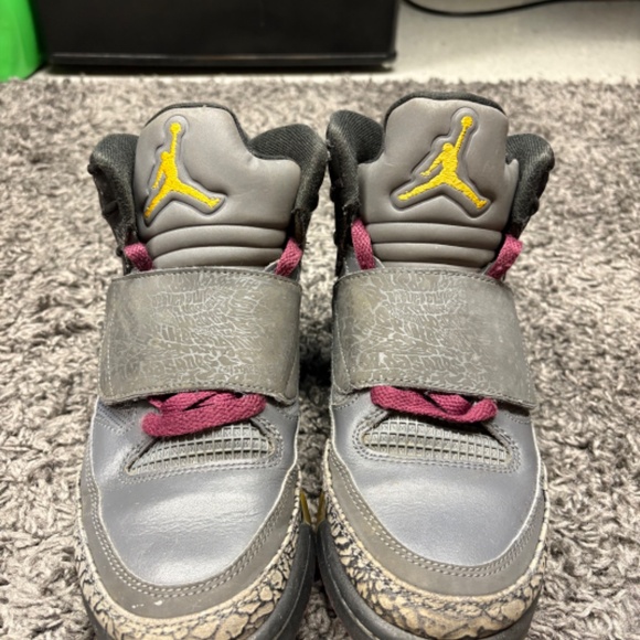 Nike Air Jordan Son Of Mars Bordeaux Size 7 Youth (512246-038) Pre-Owned - Picture 2 of 5